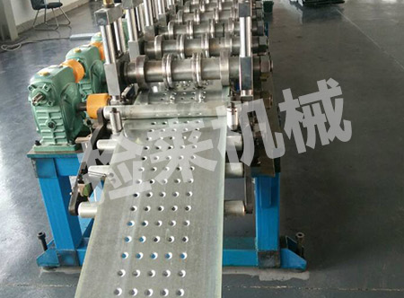 腳踏板設備行業(yè)技術(shù)創(chuàng)新與市場拓展動態(tài)分析